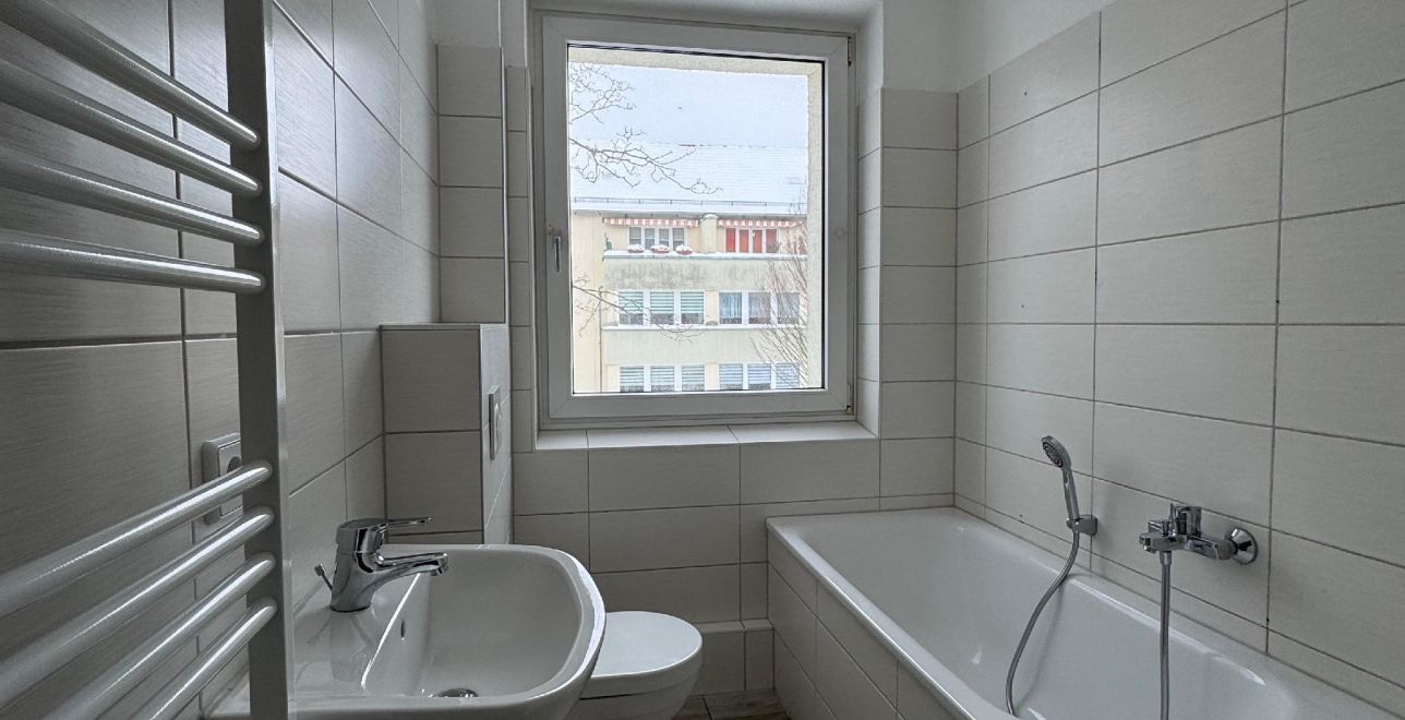 Ansicht Angebot Geräumige 3-Raum-Wohnung!