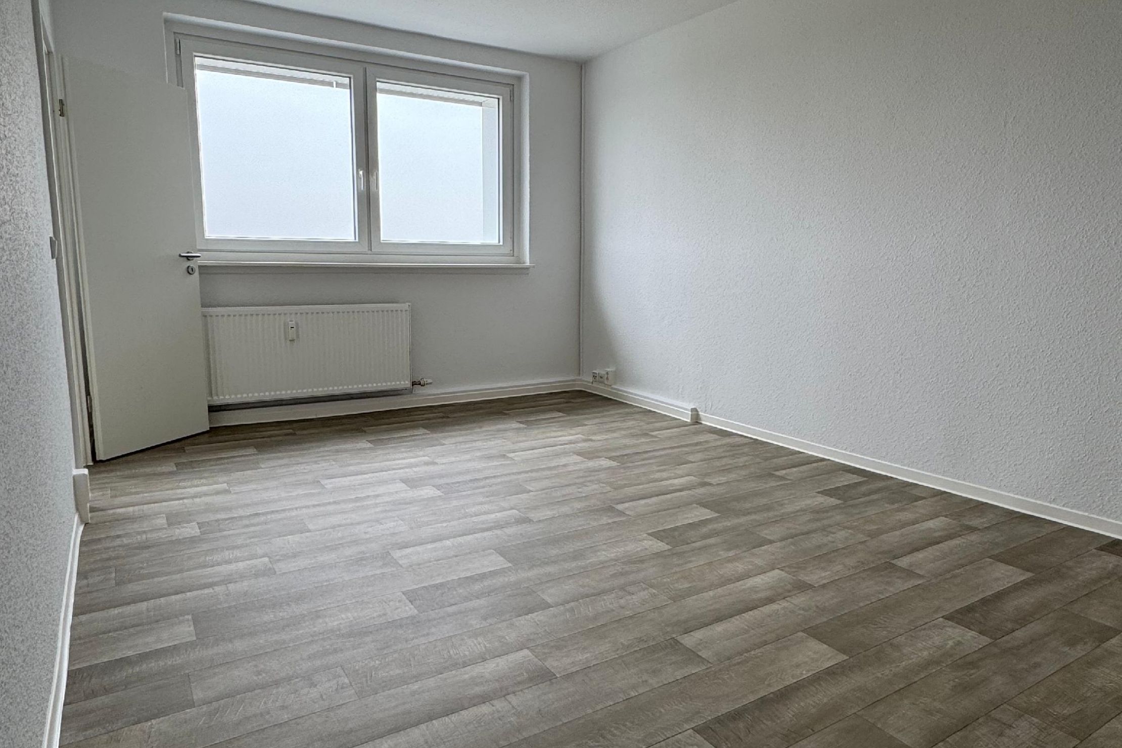 Hintergrundbild Angebot Wohnungsangebot Hermann-Hesse-Straße 19