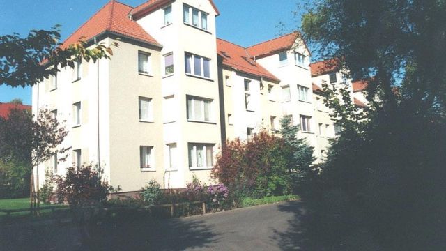 Angebotsbild: Helle Dachgeschosswohnung zu vermieten mit Übernahme EBK vom Vormieter!