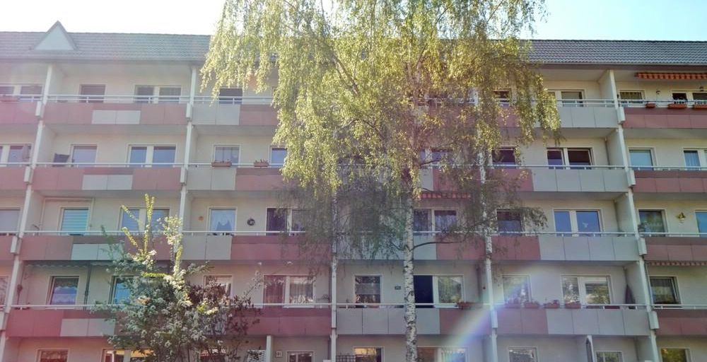 Ansicht Angebot Großzügige 1-Raum-Wohnung mit Wohnküche!