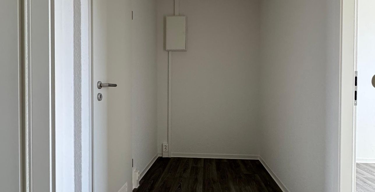 Ansicht Angebot Attraktive Zwei-Zimmerwohnung mit Balkon!