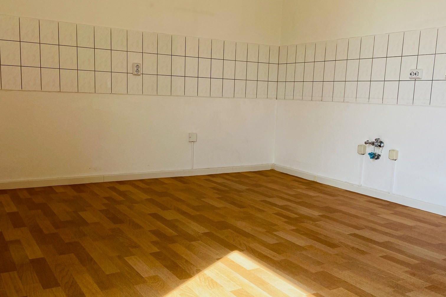 Hintergrundbild Angebot Großzüge 2-Raum-Wohnung mit toller Wohnküche!