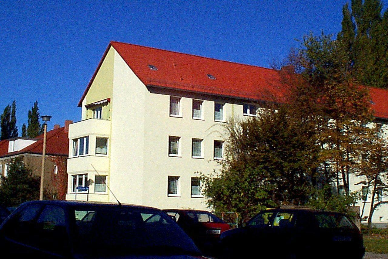 Hintergrundbild Angebot Geräumige 3-Raum-Wohnung!