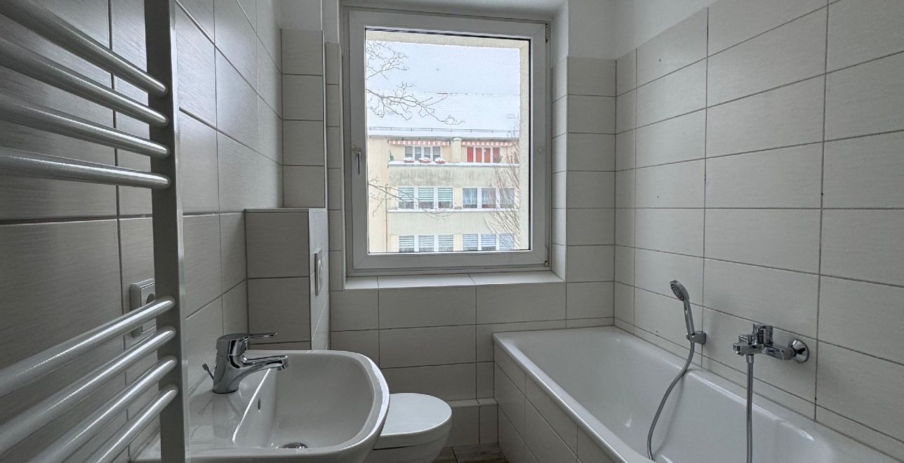 Ansicht Angebot Geräumige 3-Raum-Wohnung!