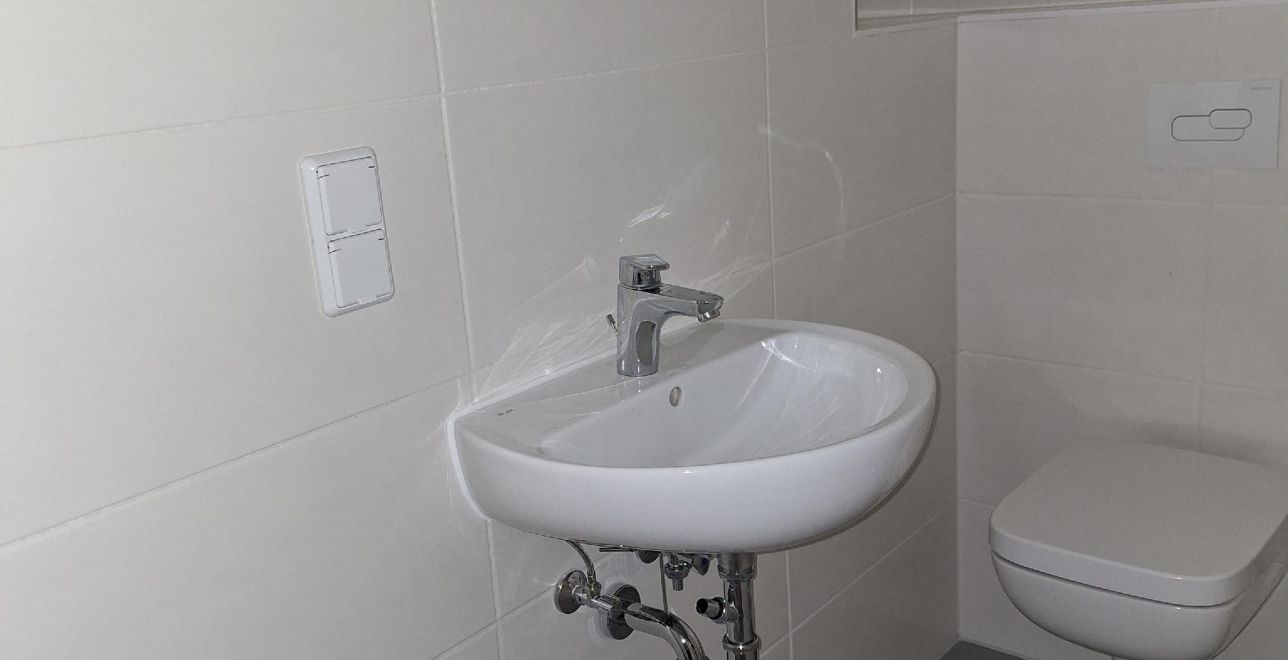 Ansicht Angebot Großer, komfortabler Balkon!