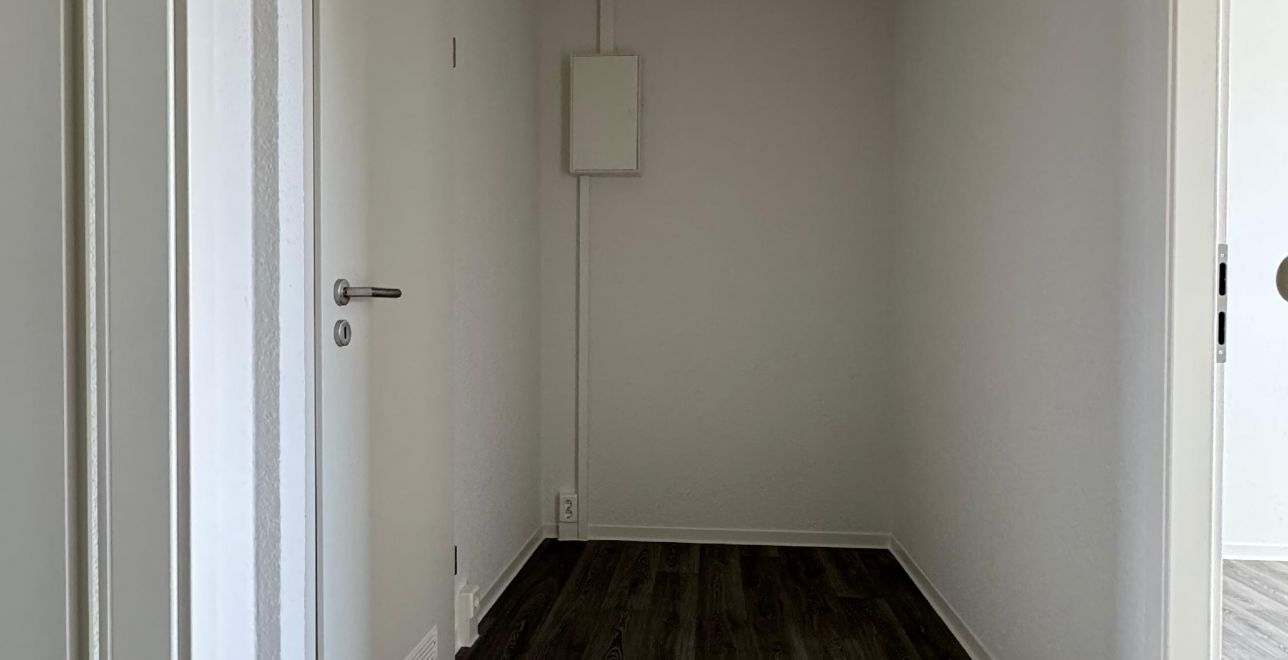 Ansicht Angebot Attraktive Zwei-Zimmerwohnung mit Balkon!