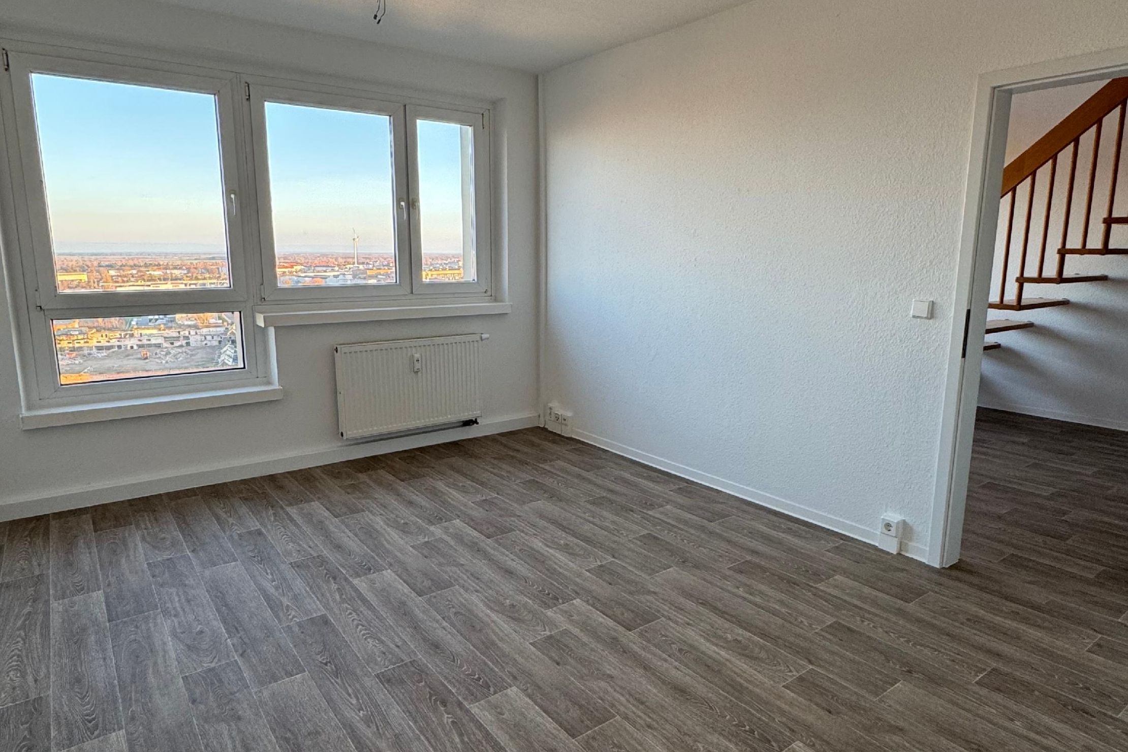 Hintergrundbild Angebot Nie wieder Streit ums Bad! Hier gibt es zwei!